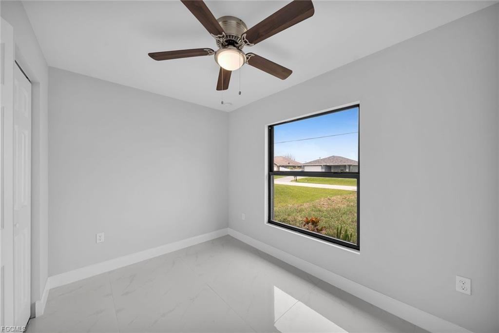 204 Nw 14th St - Photo 4 of 8