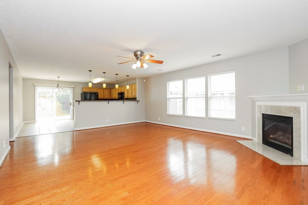 3456 Chandler Cove Way - Photo 4 of 17