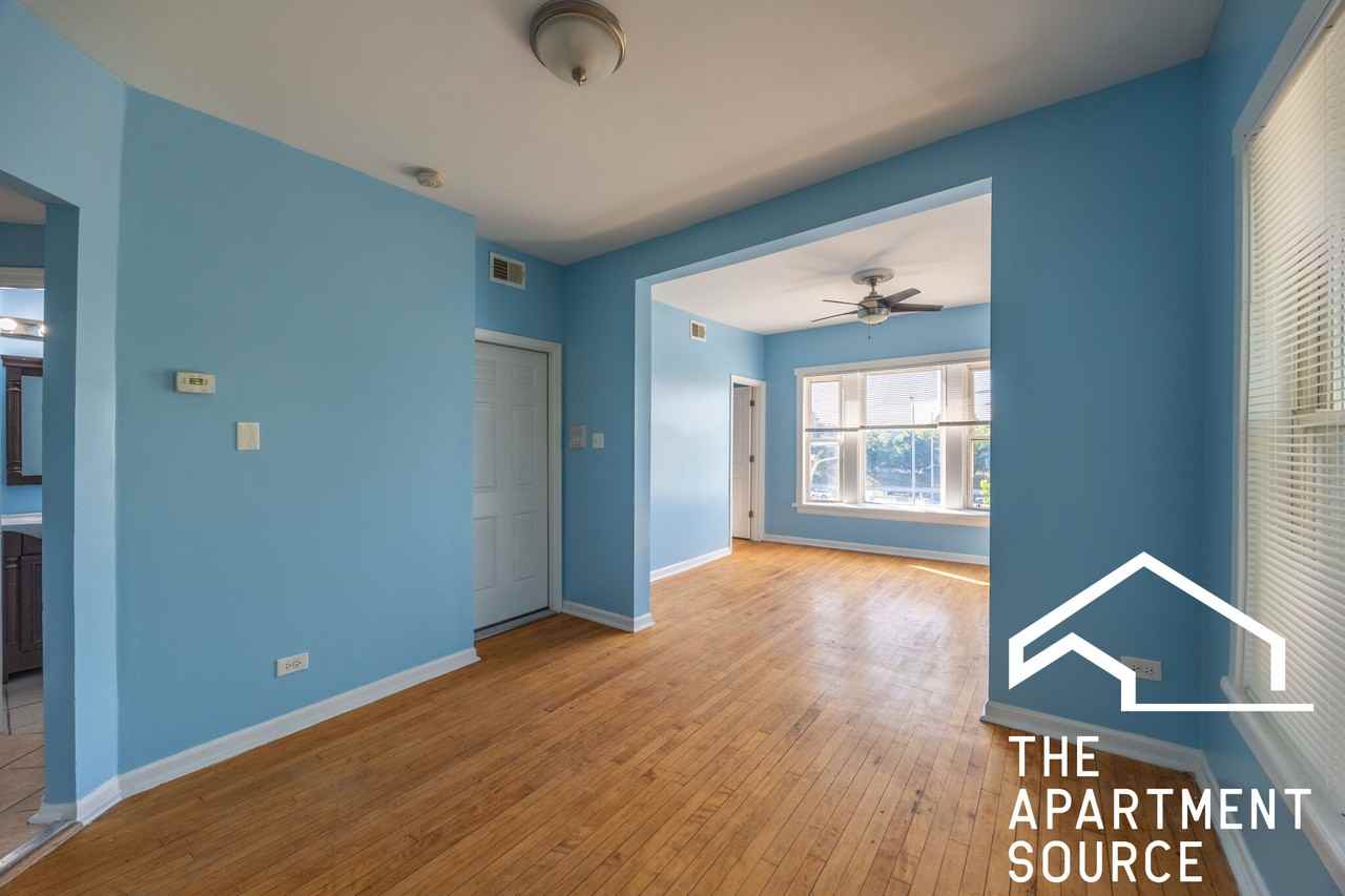 4058 W Congress Pkwy #2S - Photo 2 of 13