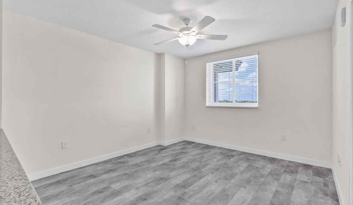 6741 Sw 13th Ter #302 - Photo 4 of 17
