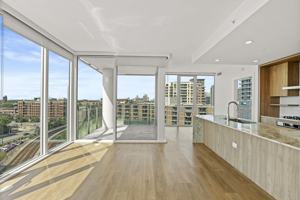 featured image of 228 W Hill St #2-1