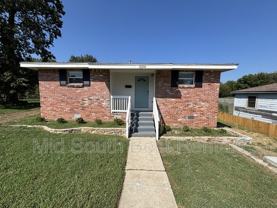 3208 Bishop St - Photo 1 of 1