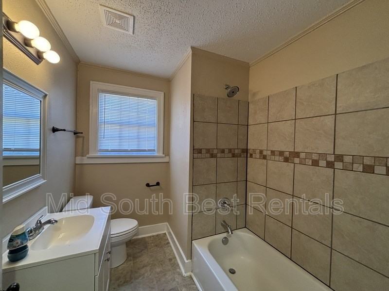 1615 Gum St - Photo 6 of 6