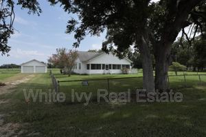 featured image of 3289 County Road