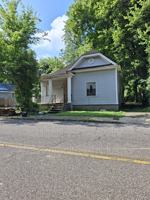 featured image of 723 E Trigg Ave