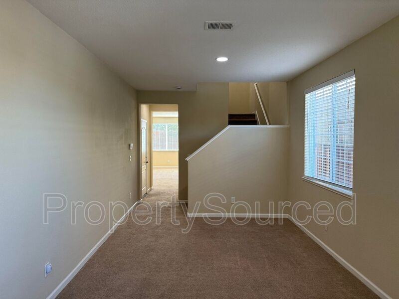 388 Crescent Moon Drive - Photo 4 of 43