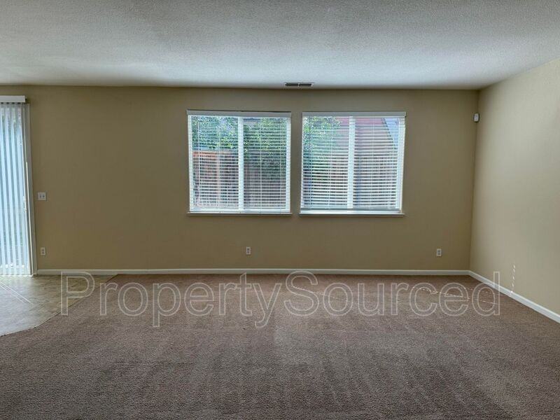 388 Crescent Moon Drive - Photo 7 of 43