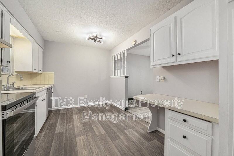 3731 Ne Colonial Dr - Photo 6 of 18