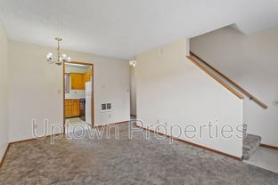 8043 Ne Flanders St - Photo 1 of 1