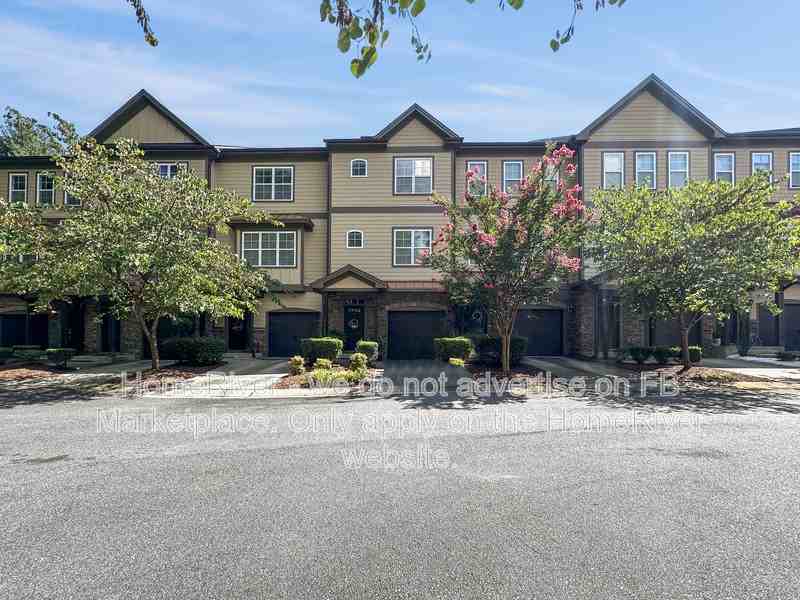 7903 Dukes Dynasty Dr - Photo 2 of 21