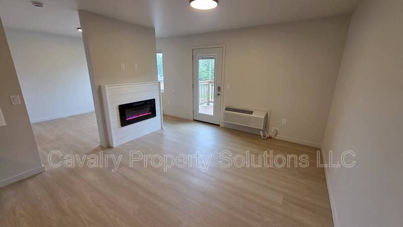 1221 Commonwealth Ave - Photo 3 of 12