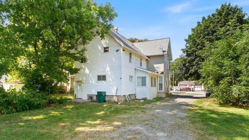 1179 Lyell Ave - Photo 3 of 13