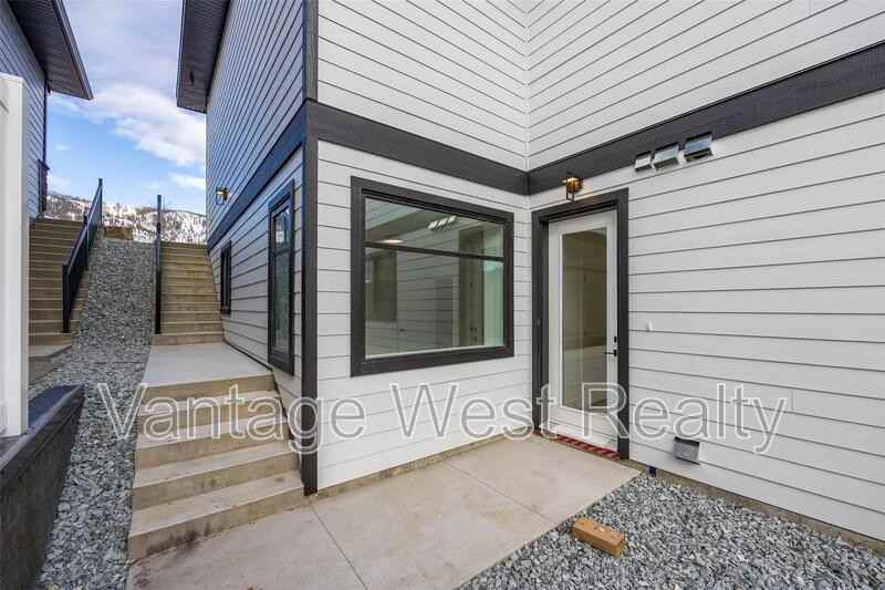 2507 Pinnacle Ridge Drive - Photo 2 of 18