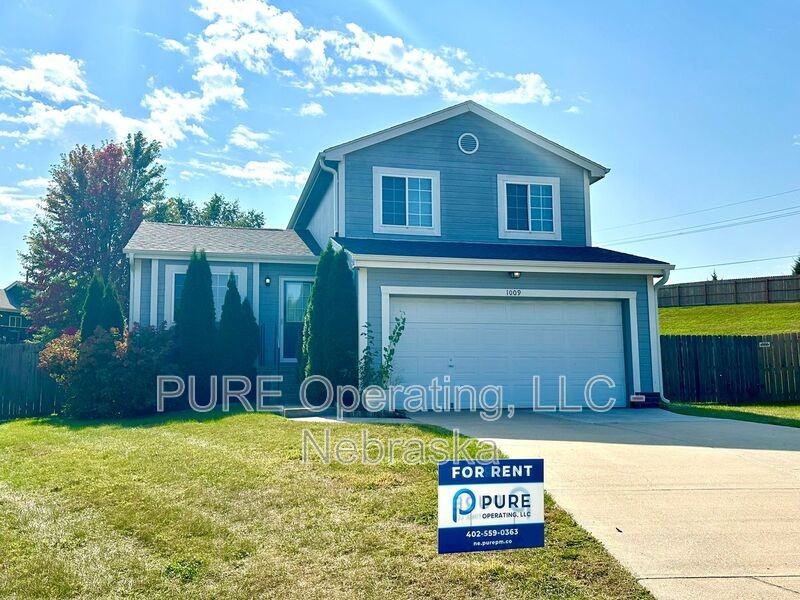 1009 Bison Cir - Photo 2 of 26