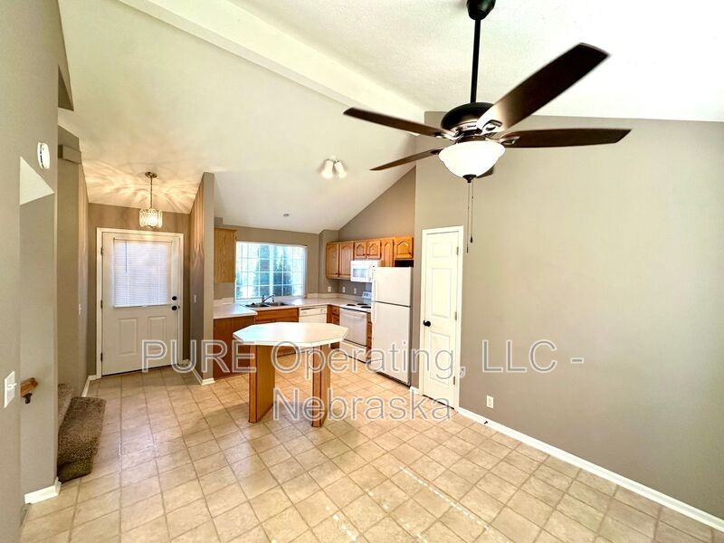 1009 Bison Cir - Photo 5 of 26