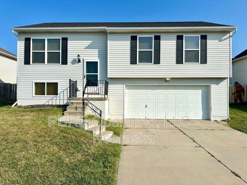 16130 Birch Ave - Photo 2 of 28