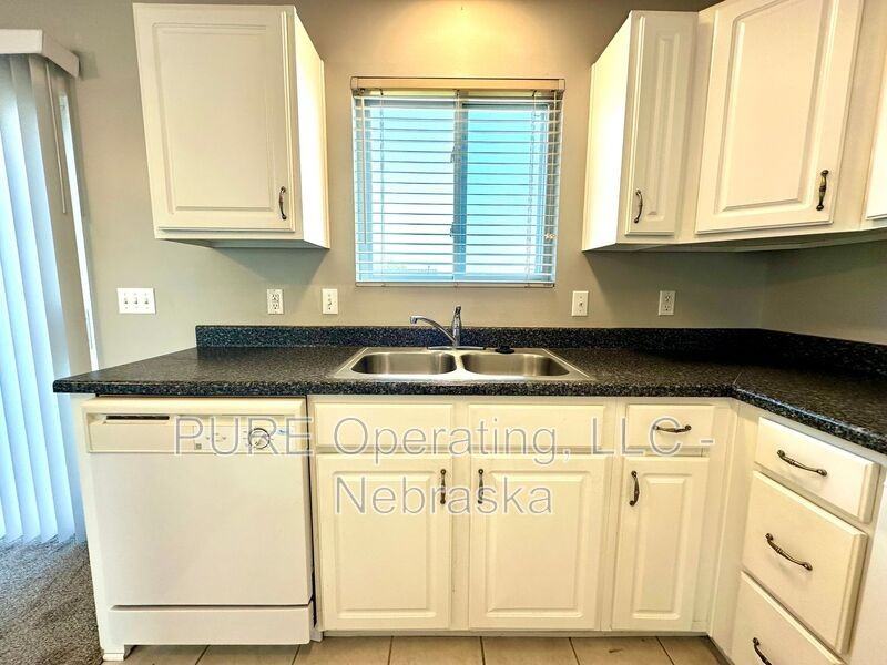 16130 Birch Ave - Photo 6 of 28