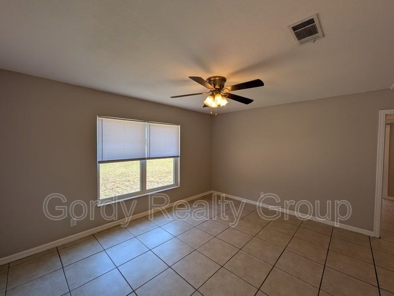 3037 Noland St - Photo 2 of 11