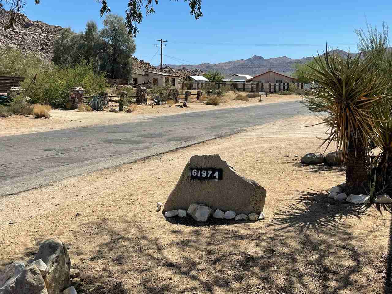 61974 Sunburst Cir - Photo 2 of 25