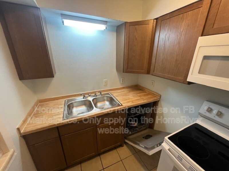 2389 Metzger Dr - Photo 5 of 30