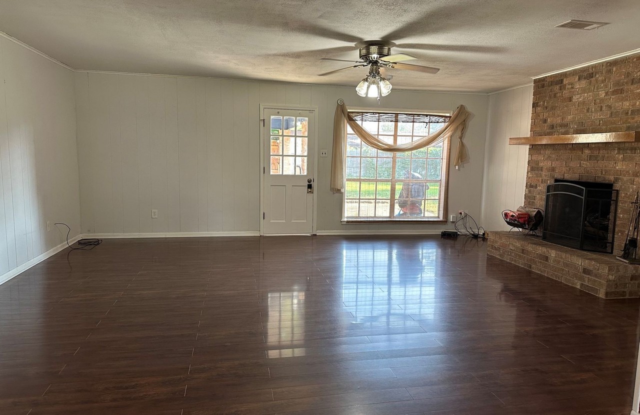 717 Terra Ave - Photo 4 of 8