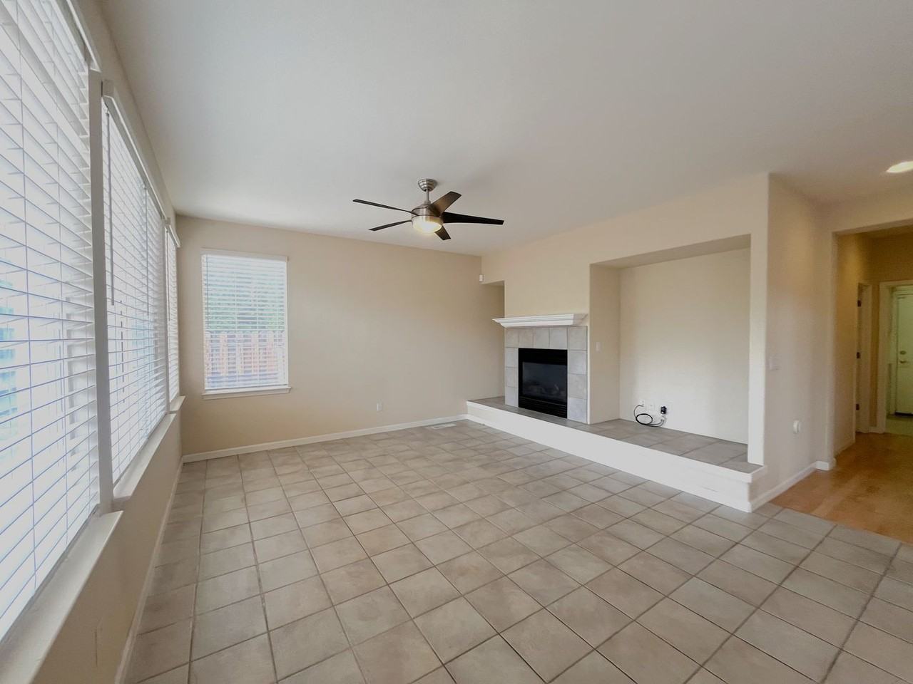 2960 Deer Run Dr - Photo 5 of 21