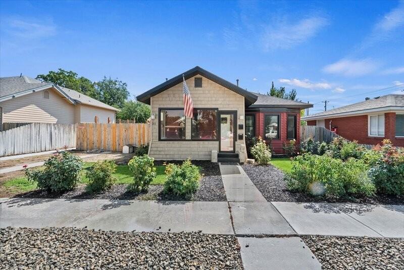 21 E State Ave - Photo 2 of 28