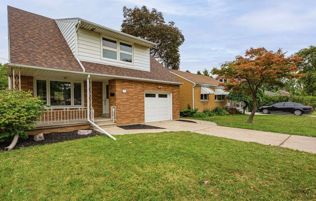 1124 Harrison Ave - Photo 2 of 50