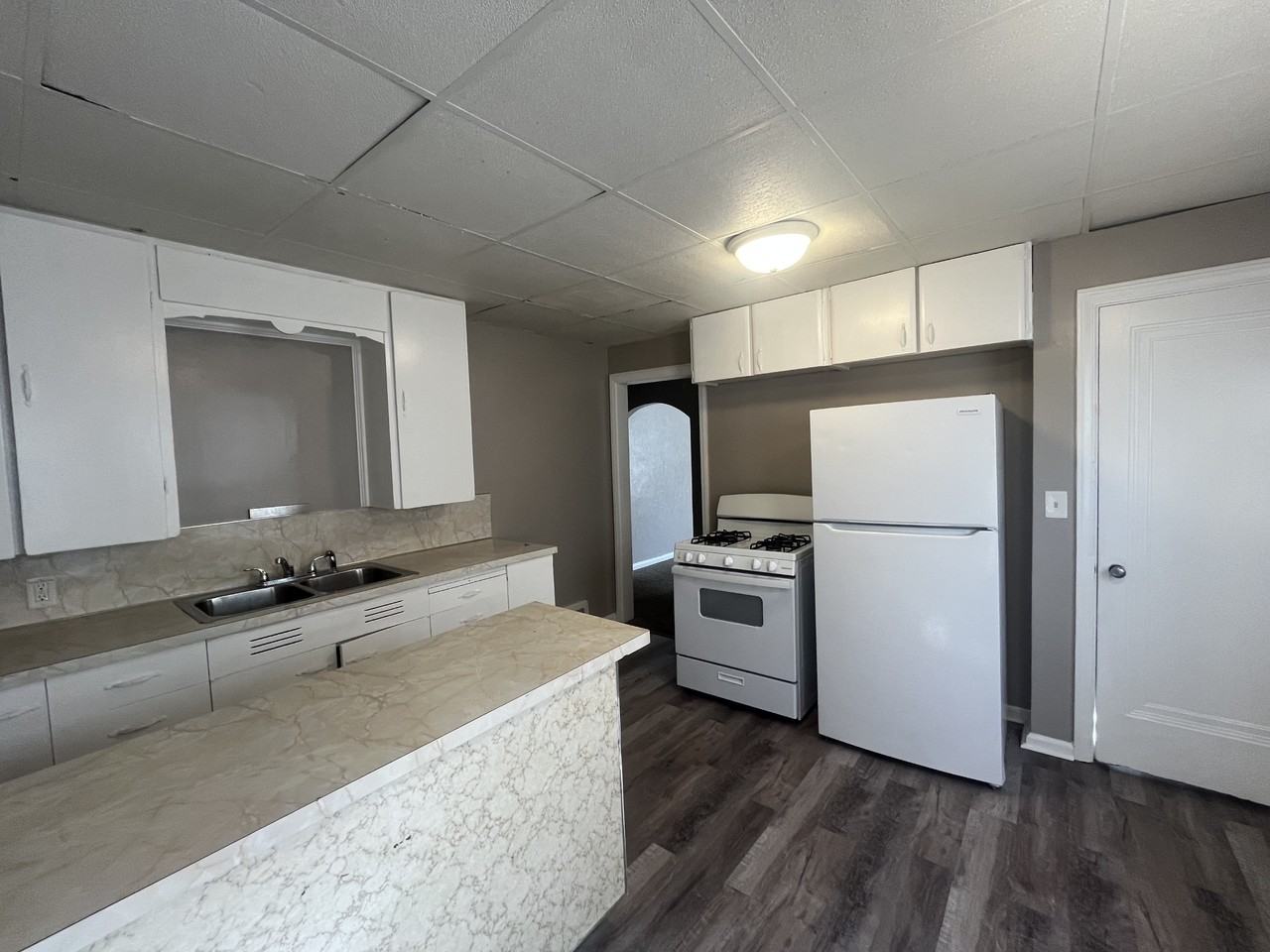 3033 Hoyt St - Photo 5 of 13