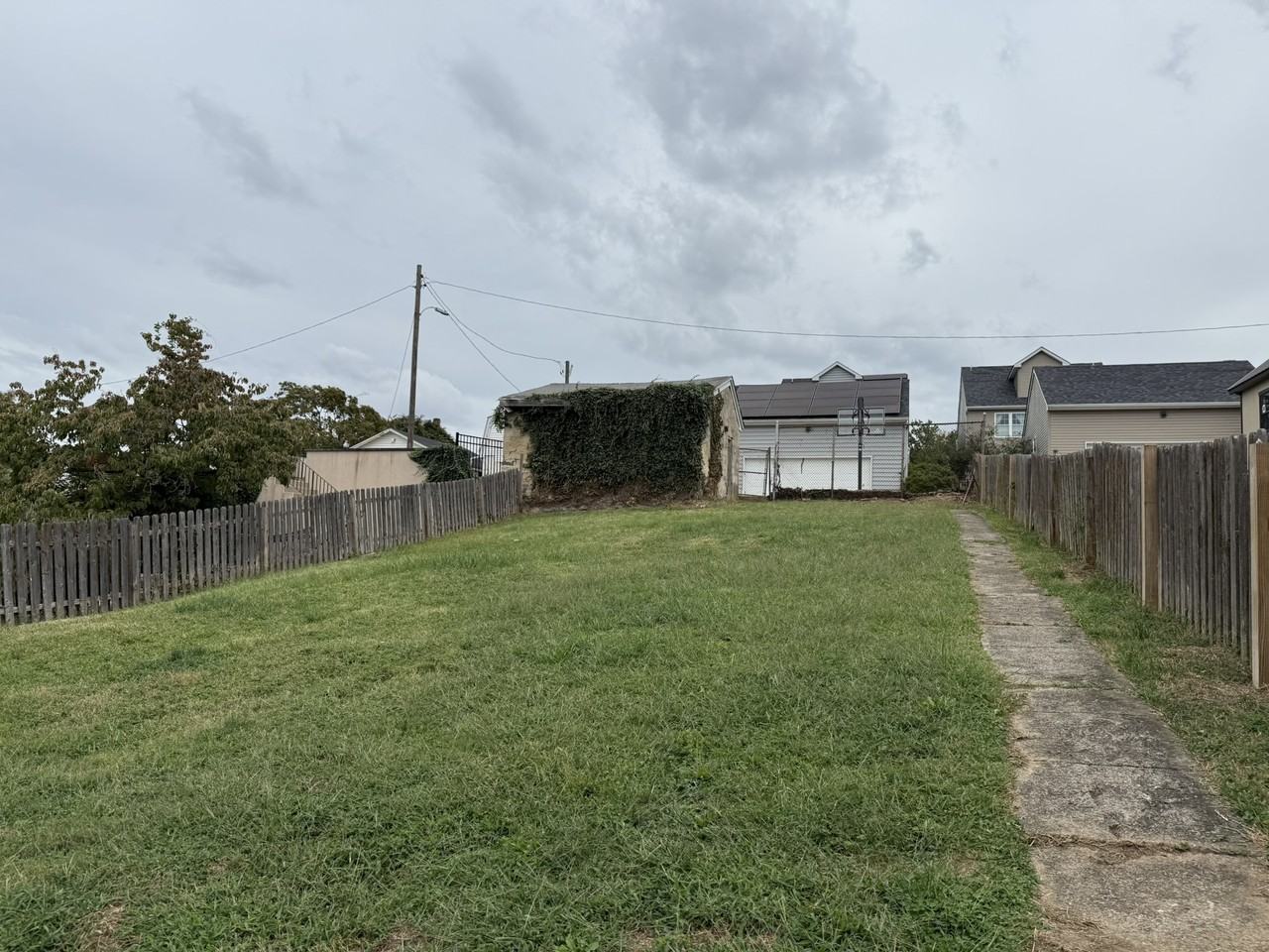134 W 8th Ave - Photo 5 of 22