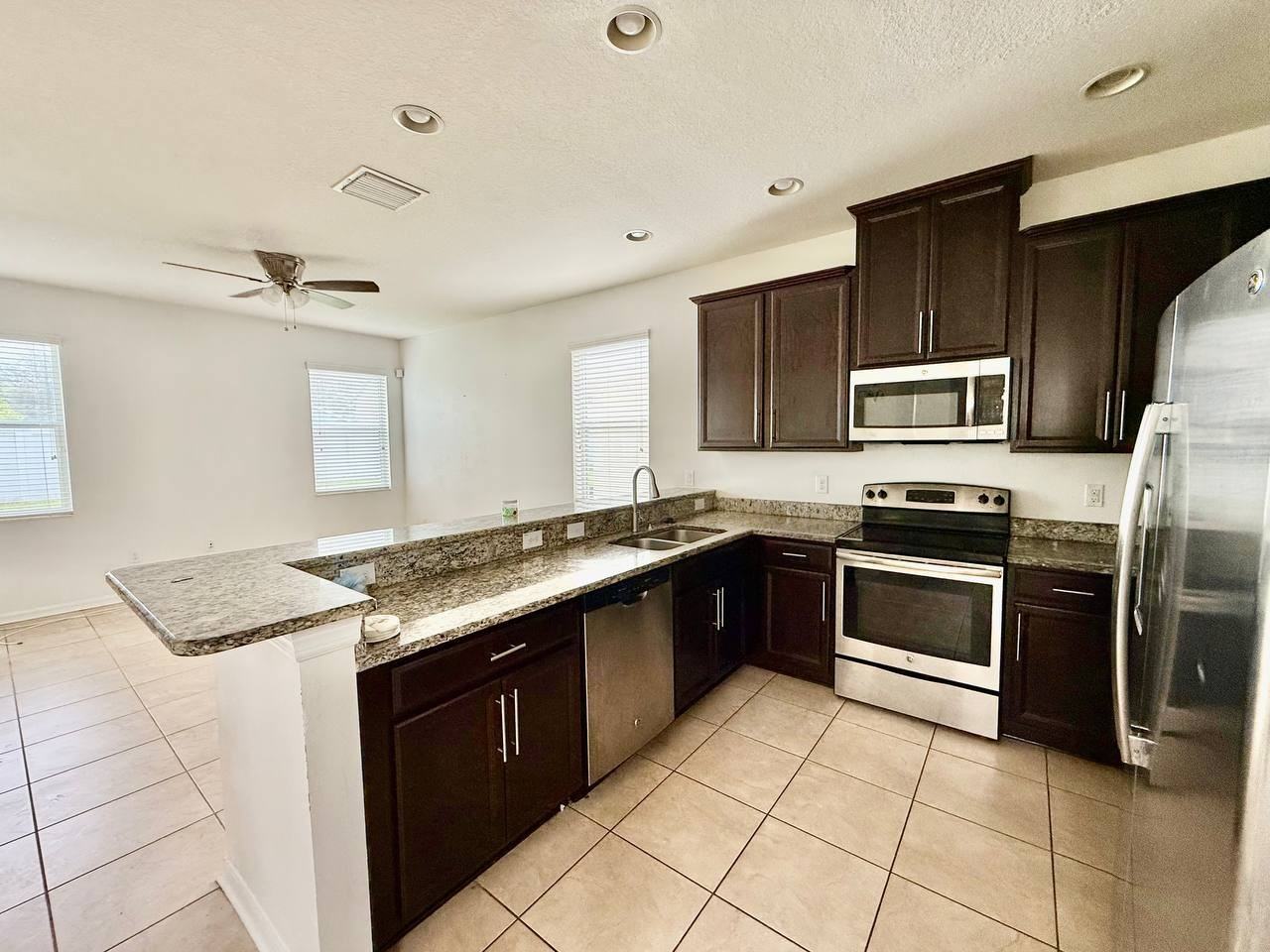 7127 Nightshade Dr - Photo 6 of 35