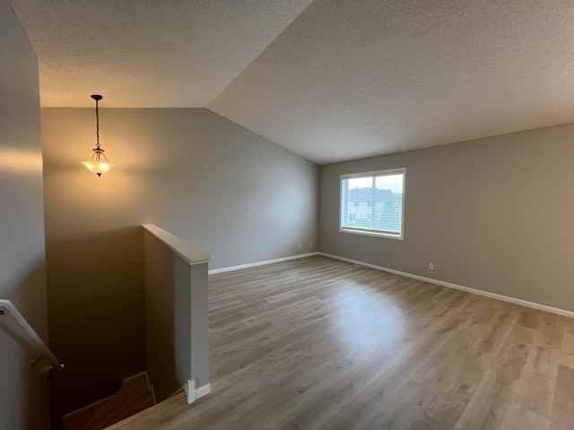 28 Arbor Ln - Photo 6 of 12