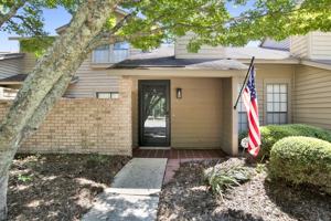 featured image of 200 Parma Dr #O5