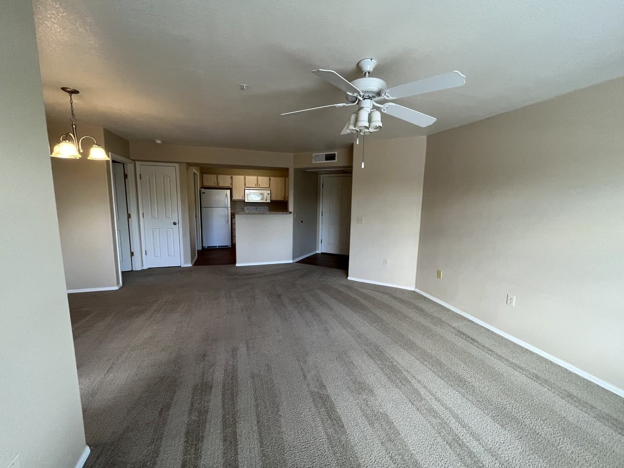 5751 North Kolb Road #28201 - Photo 2 of 23