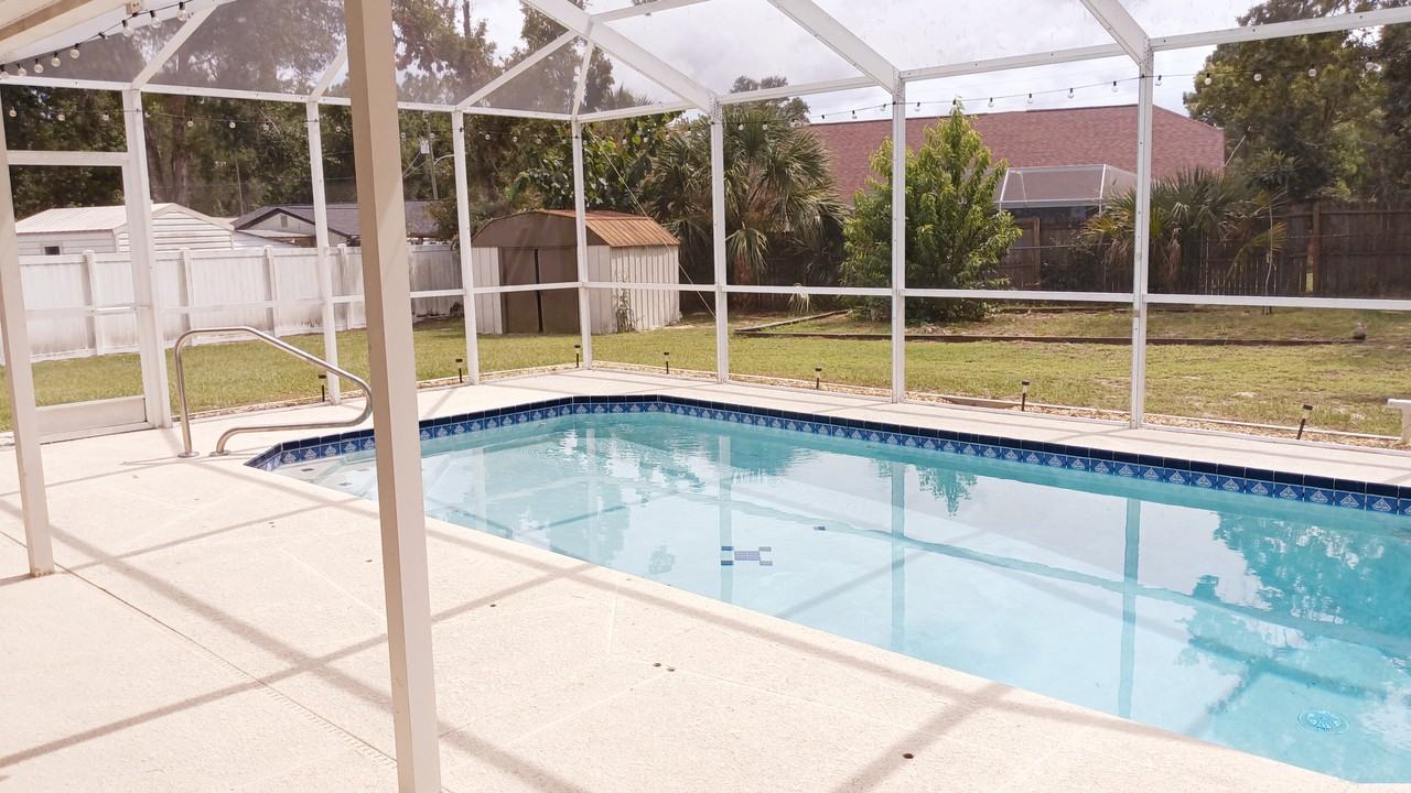 14042 Allston Ave - Photo 7 of 20