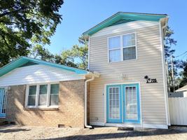 featured image of 725 Juniper Dr ##A