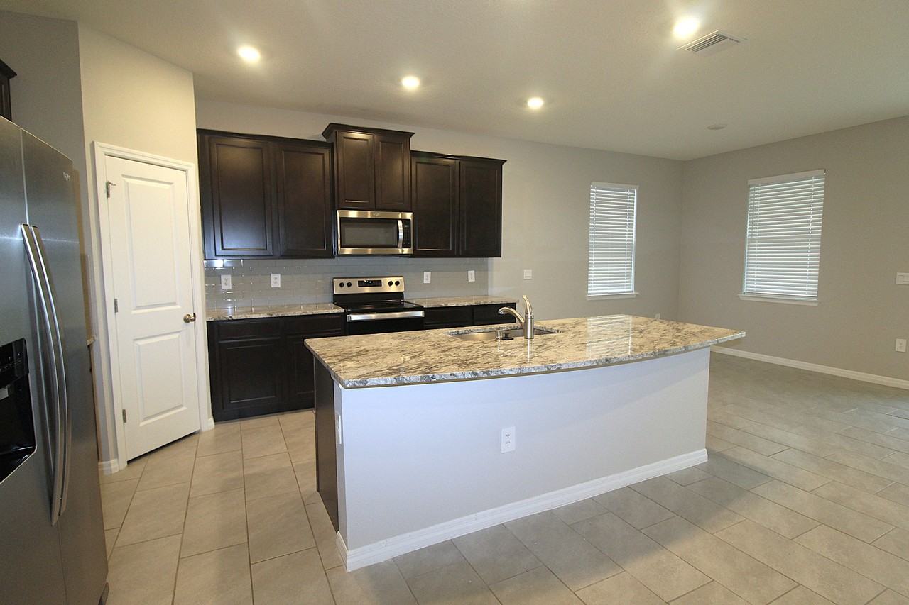 5120 Tannin Ln - Photo 2 of 27