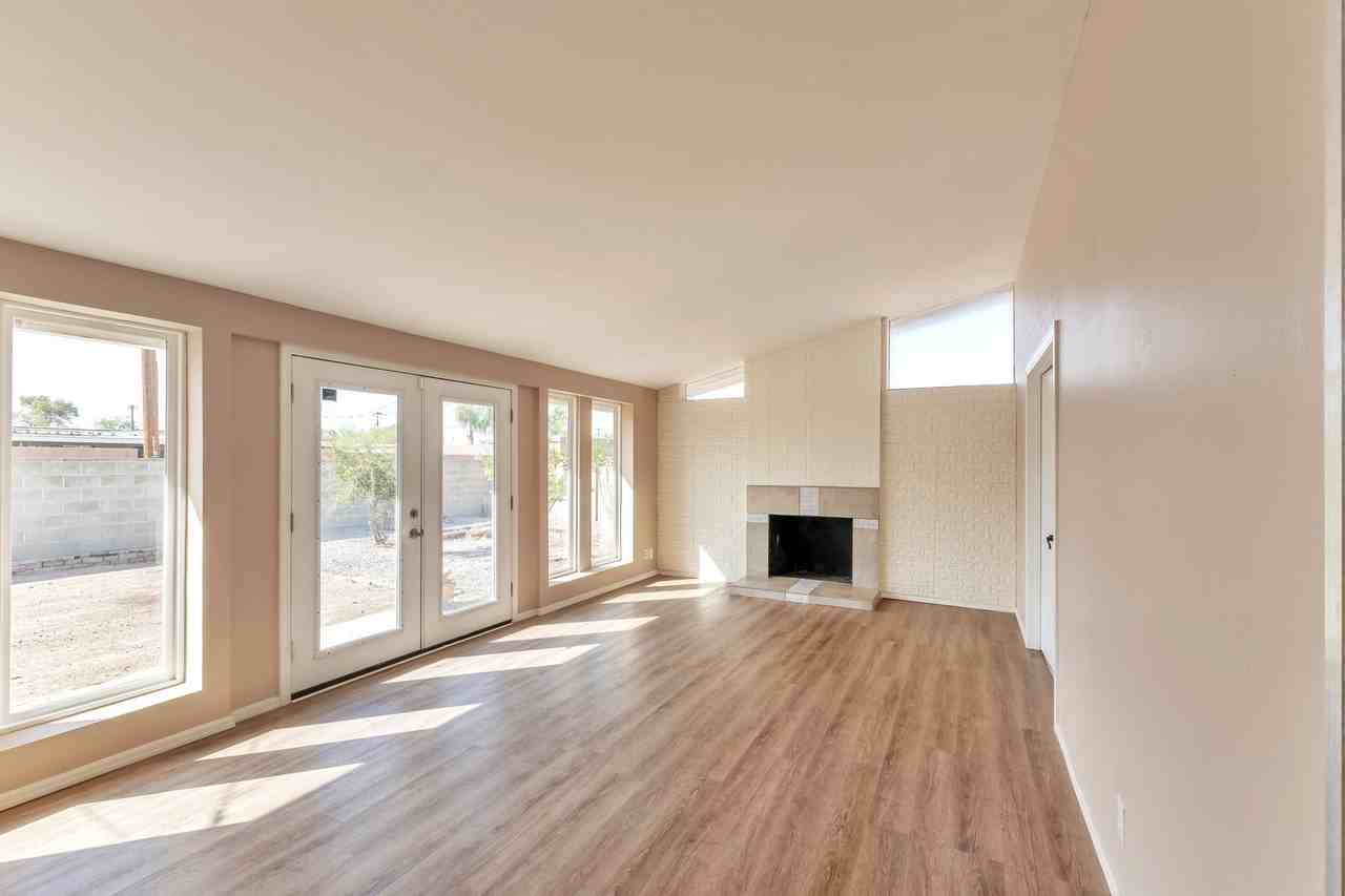 1311 W Wheatridge Dr - Photo 4 of 23