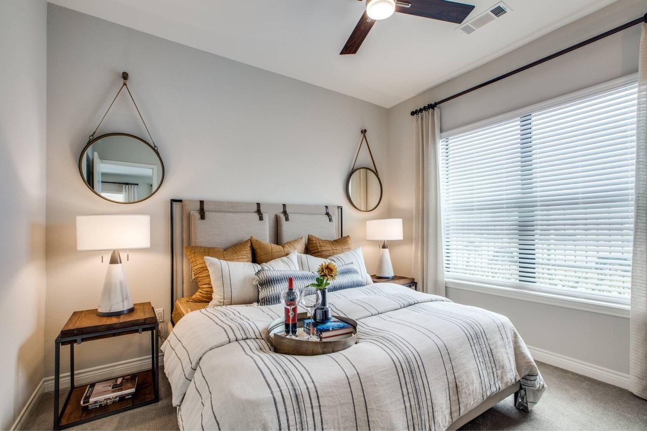 Monarch Exchange - Photo 7 of 45