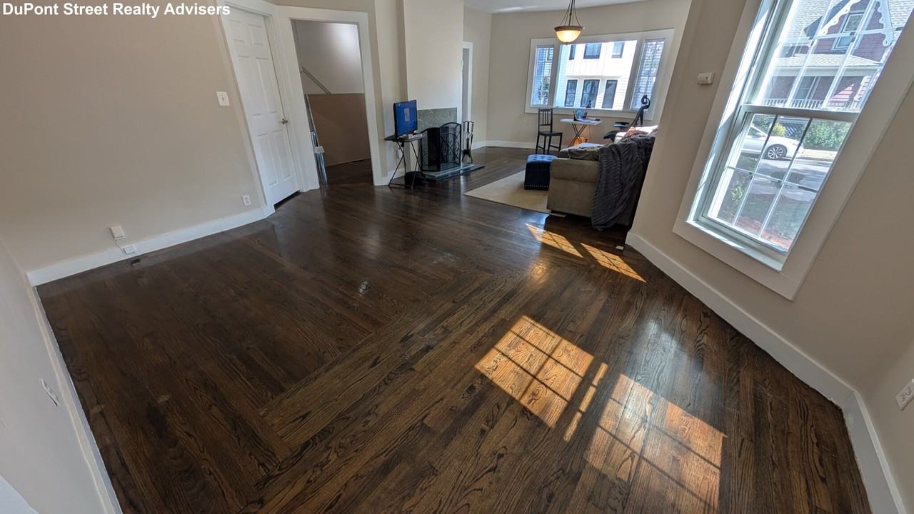 74 Sydney St #1 - Photo 3 of 22