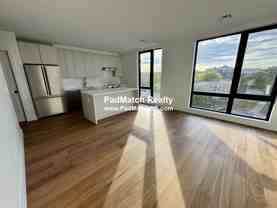 1515 Commonwealth Ave #506 - Photo 1 of 1