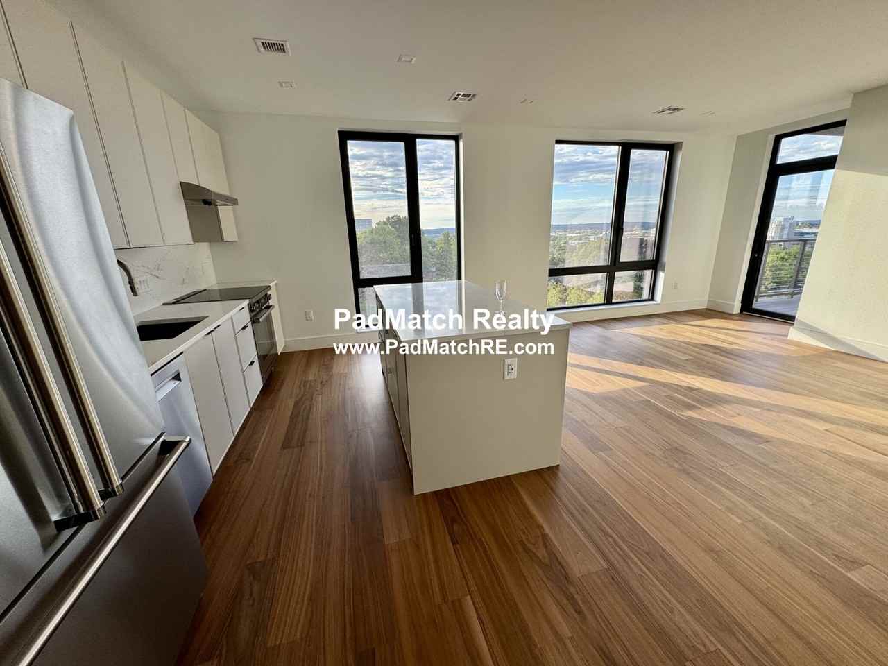 1515 Commonwealth Ave #506 - Photo 4 of 35