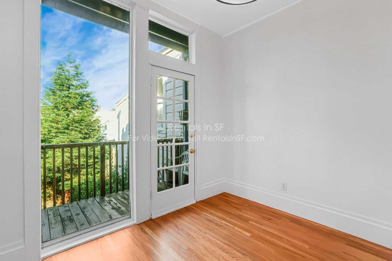 721 Shrader St #8 - Photo 5 of 25