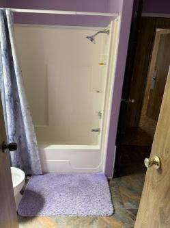 JC 1045 Lake Parker LLC - Photo 4 of 10