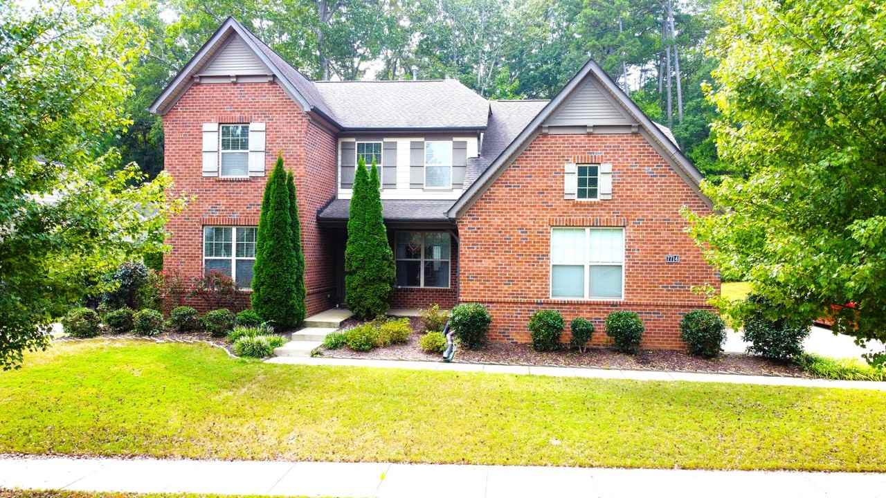 7714 Coalcliff Dr - Photo 2 of 20