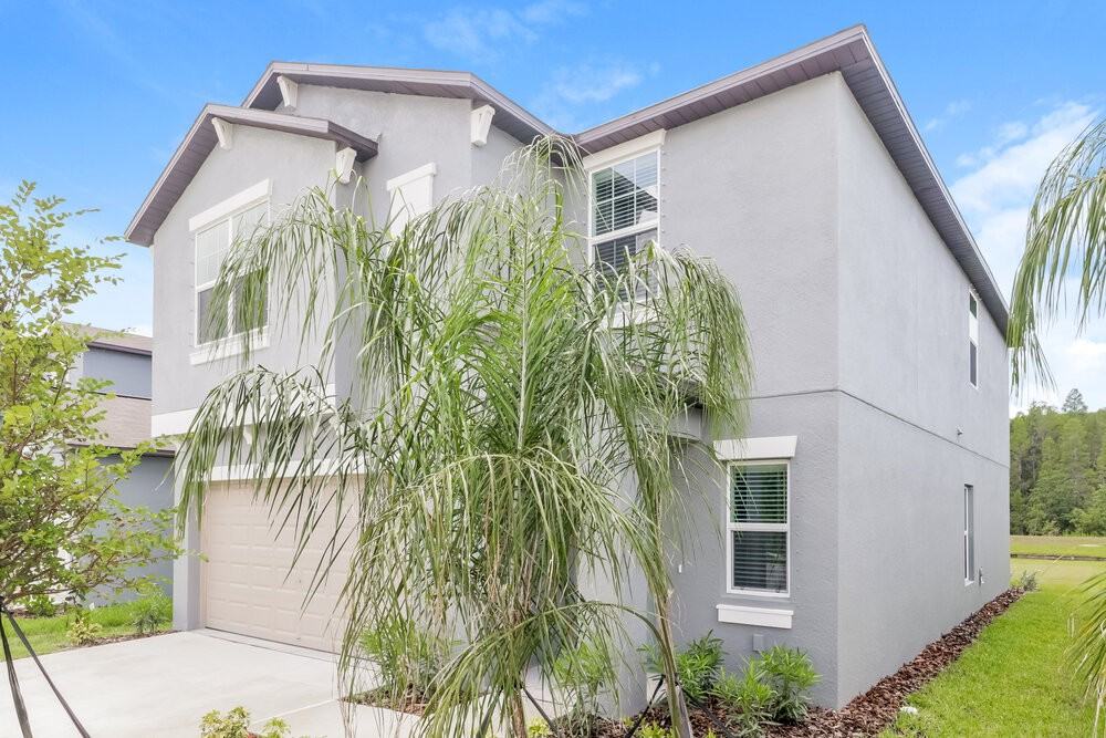 2141 Skybrooke Blvd - Photo 4 of 17