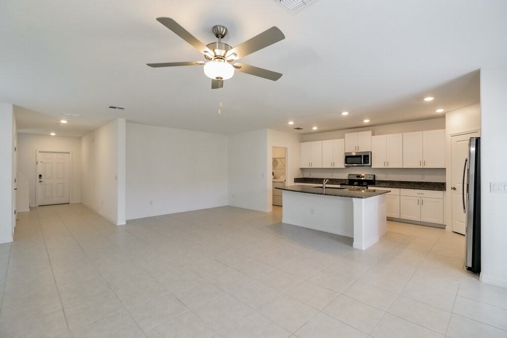 2141 Skybrooke Blvd - Photo 6 of 17