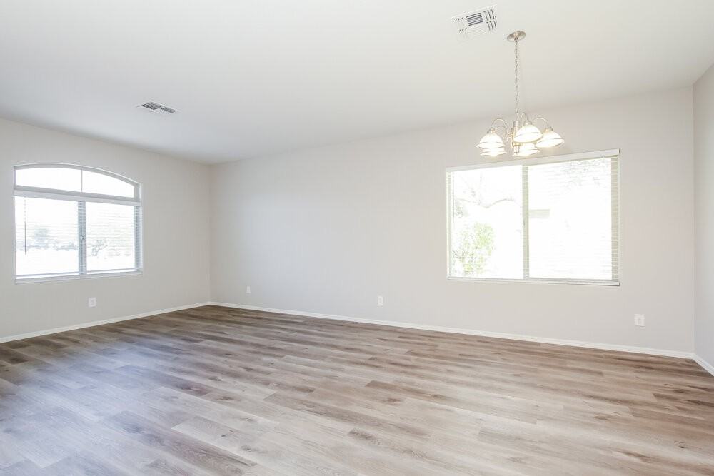 27309 N 84th Dr - Photo 5 of 16