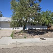3401 Sierra Dr Ne - Photo 1 of 1
