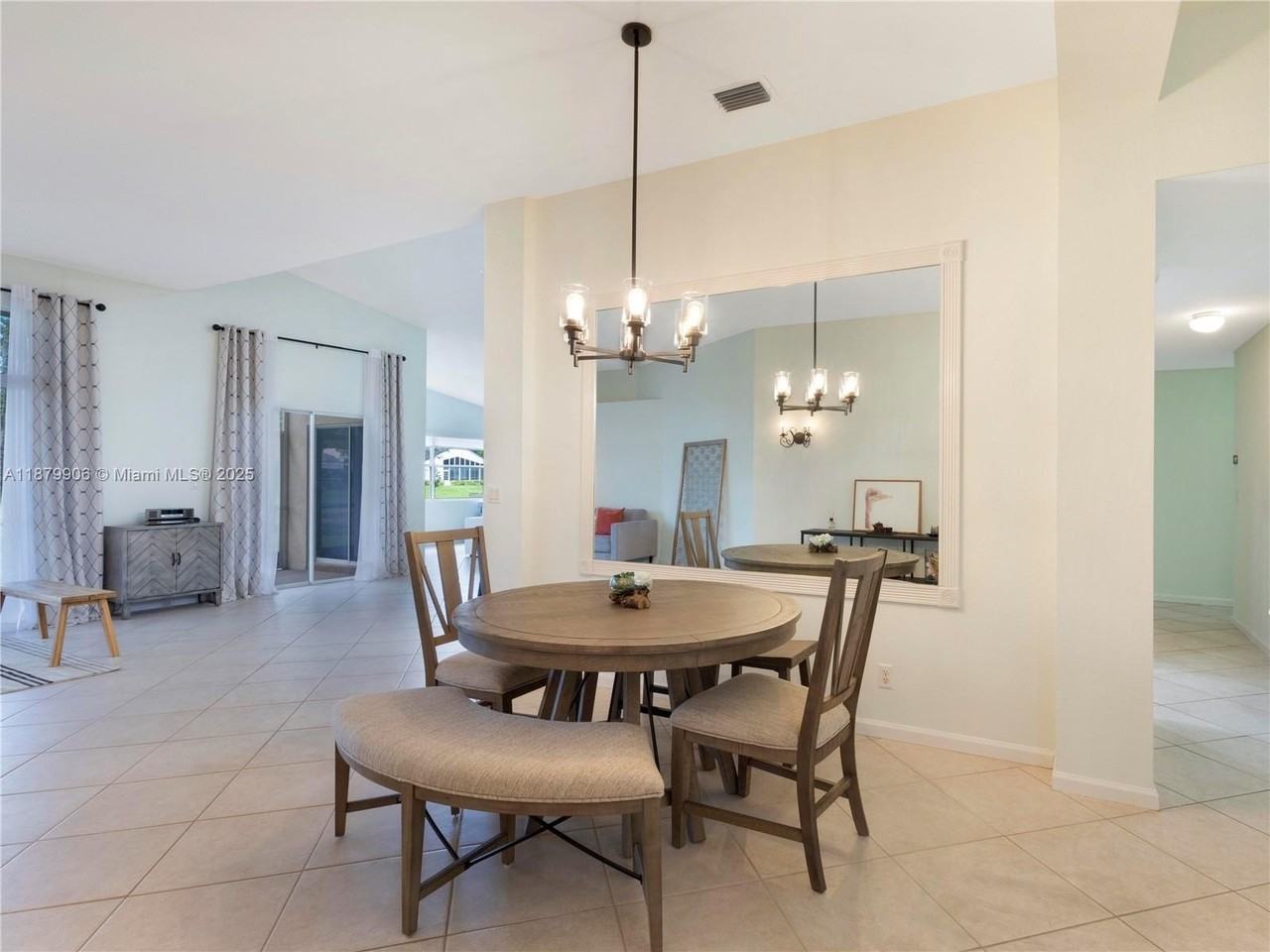 2549 Egret Lake Dr - Photo 5 of 44